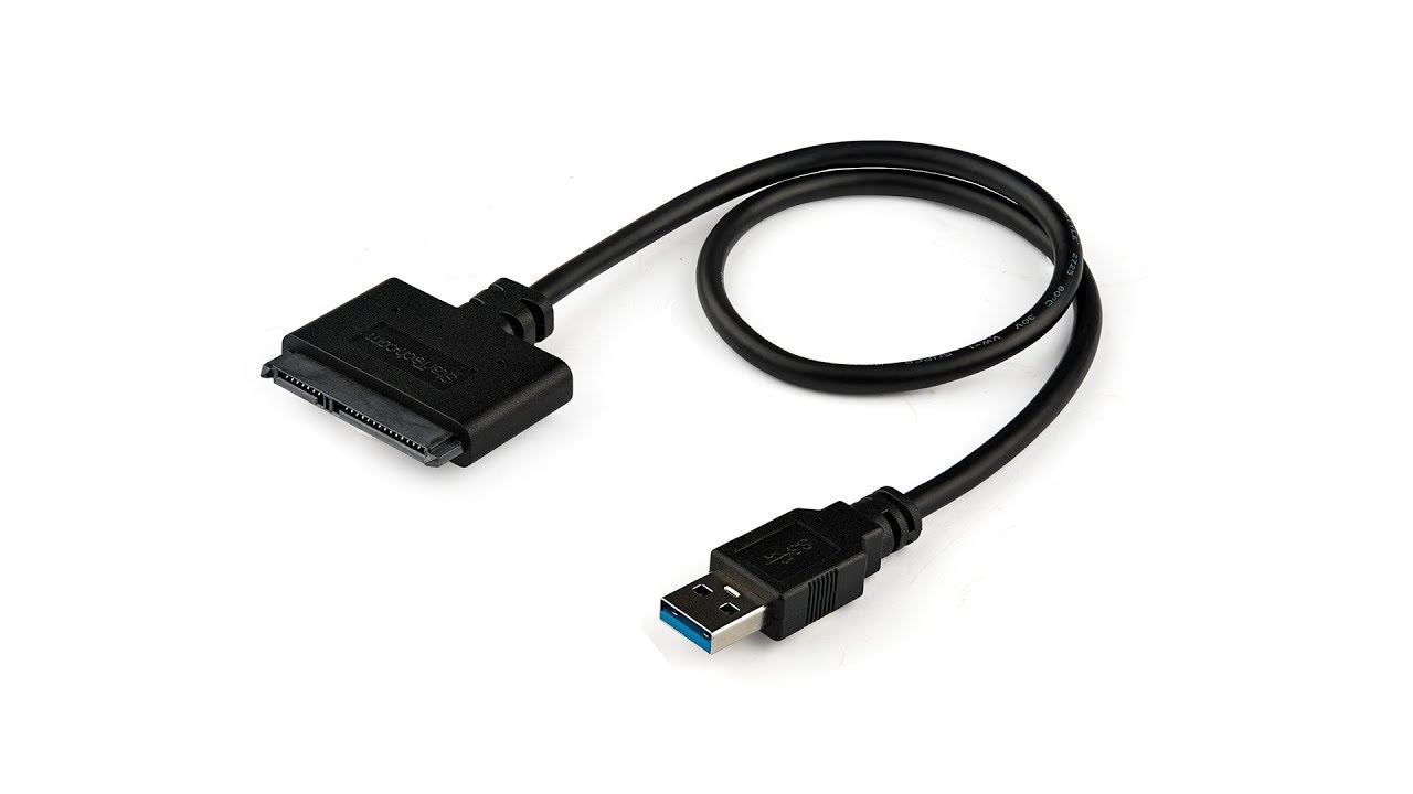 使用 USB 轉 SATA 轉接器將新 SSD 連接到電腦